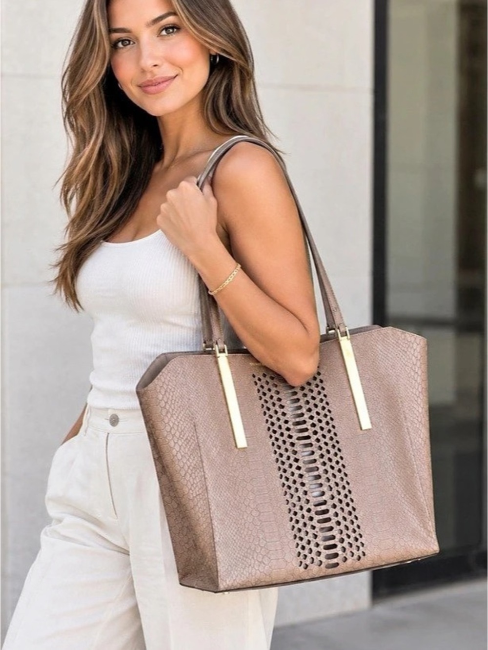 Zac Posen Tote Bag in Brown beige